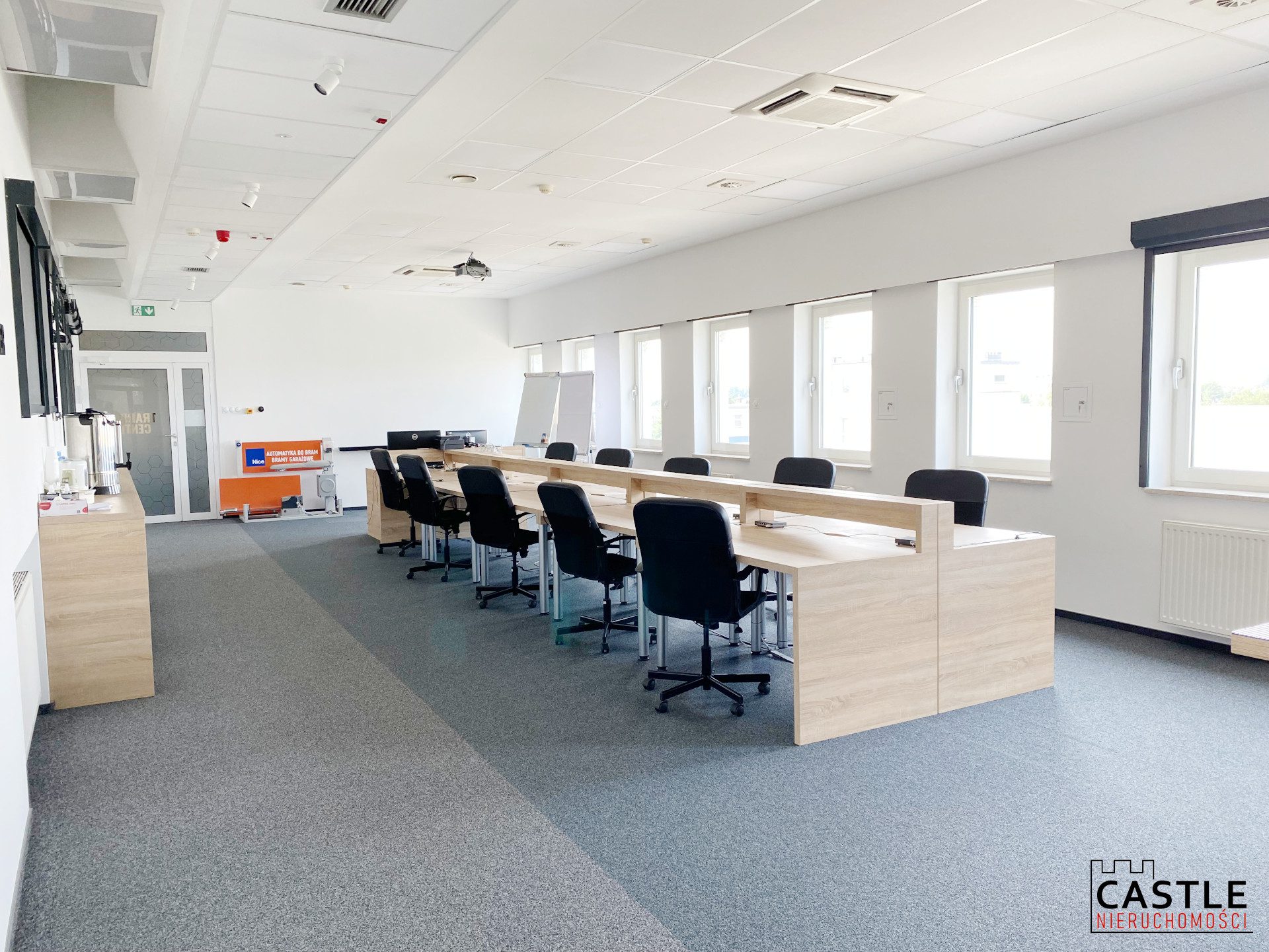 1684837034_71b97f3681cfd481f98f8279e17d064ae63ea66a