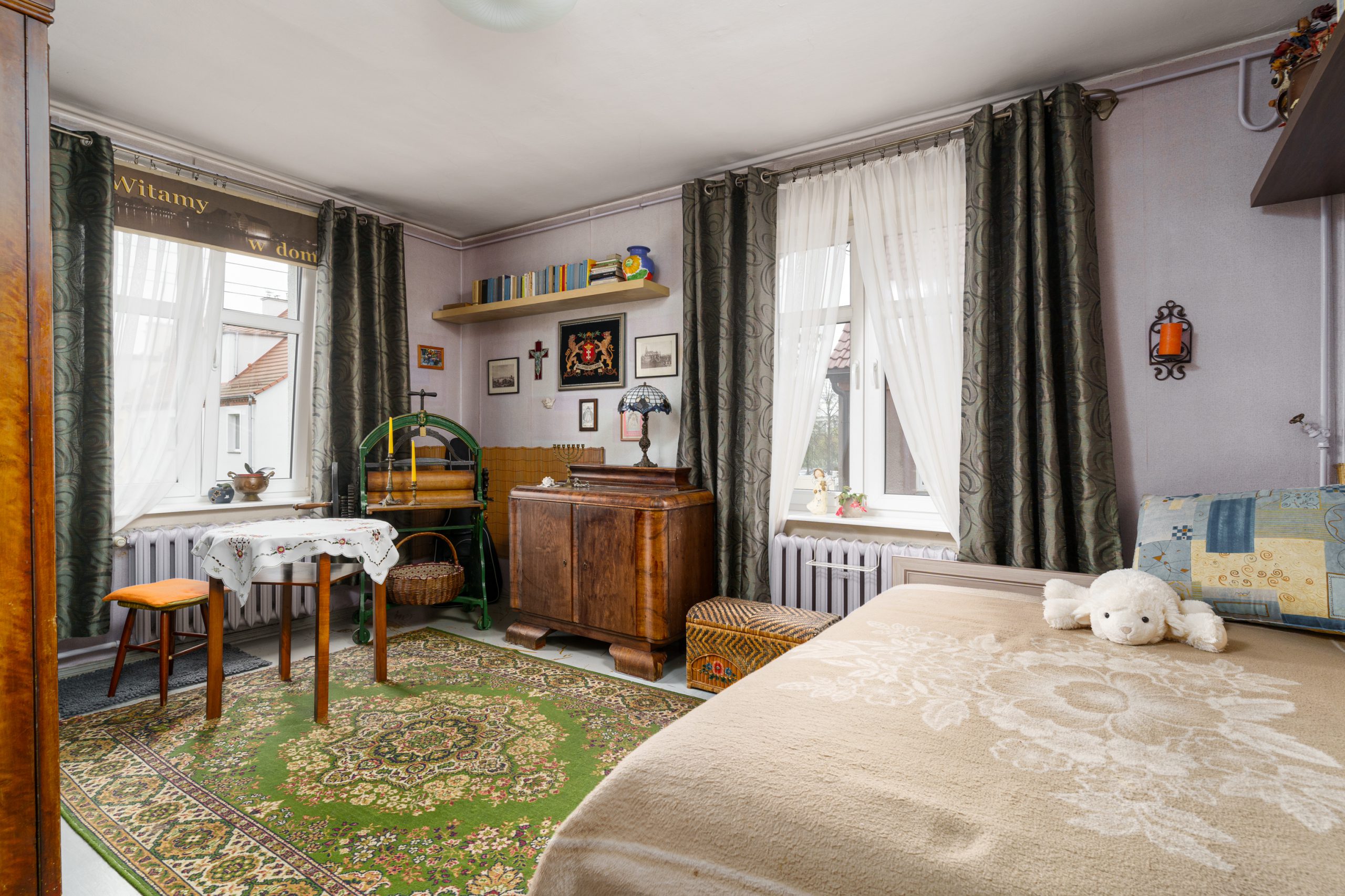 1713294329_8a82e245d2a618f2204ca60def3de2bdd6eaf673