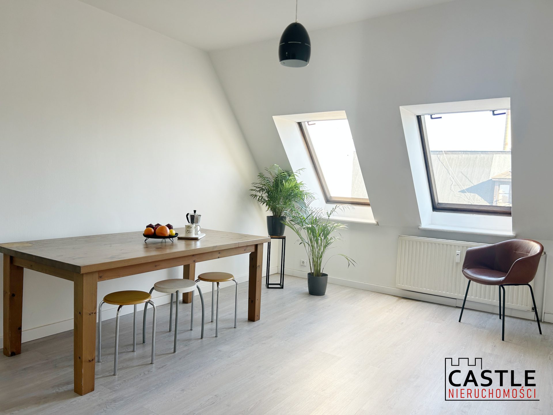 1730792010_0c6986a4339bd4dd42b0d57111137ec060119ea4