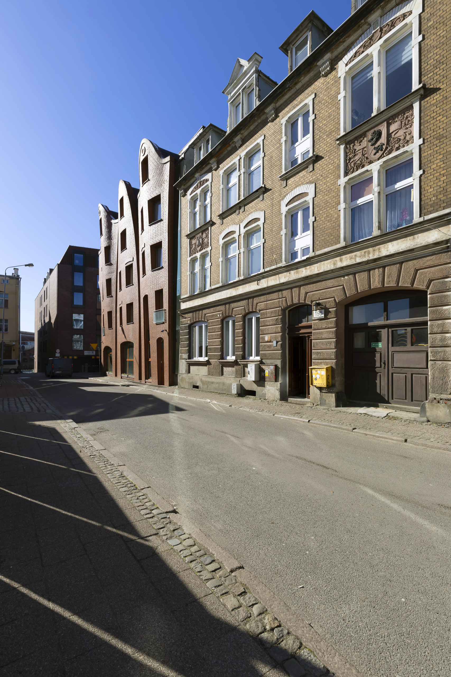 1749551200_bd4023af25c0f147fb472ee5787a8c3eaf3c53b5