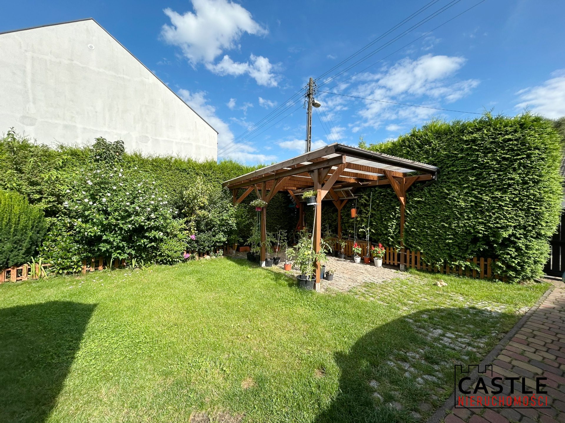 1754051443_6bb573b53b24bc355e332ad7af450a8469abe492